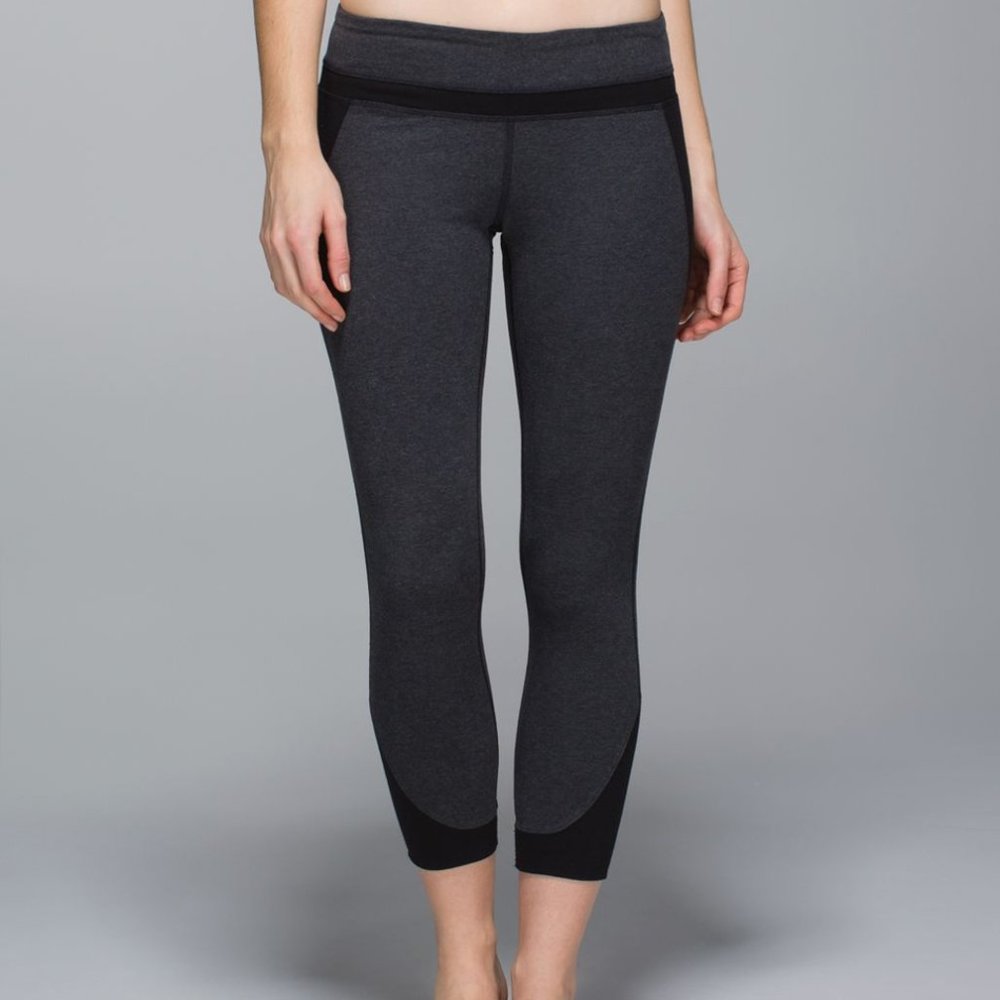 Lululemon Refine Crop Legging Heathered Black / Black size 6 - Picture 2 of 11